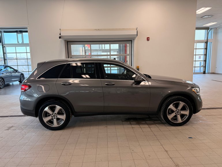 2022 Mercedes-Benz GLC