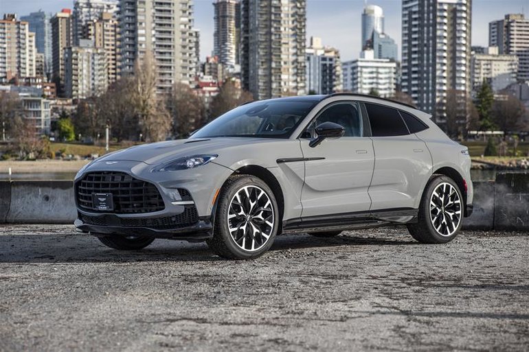 2023 Aston Martin DBX707