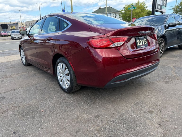 2015 Chrysler 200
