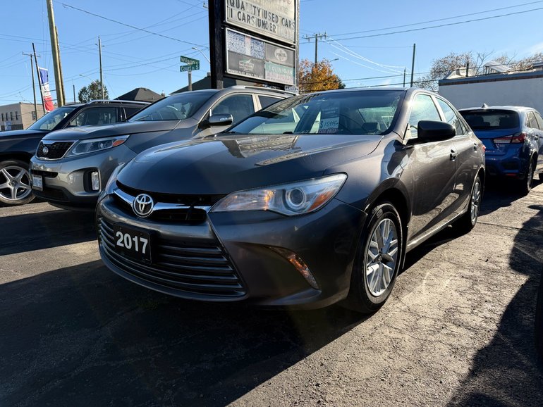 2017 Toyota Camry LE