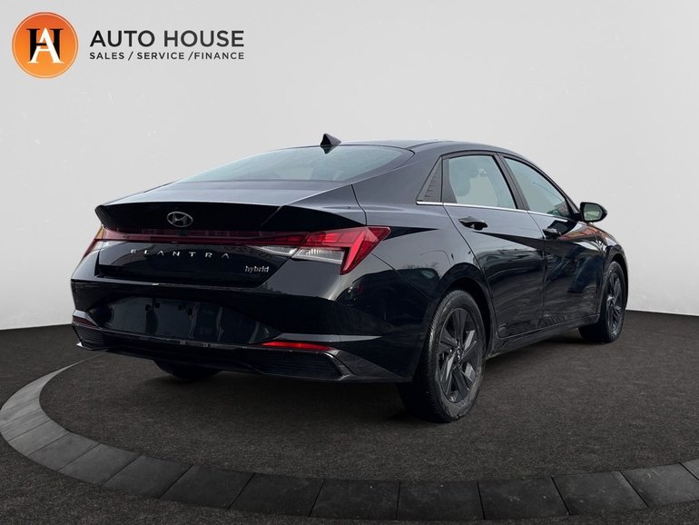 2022 Hyundai Elantra Hybrid