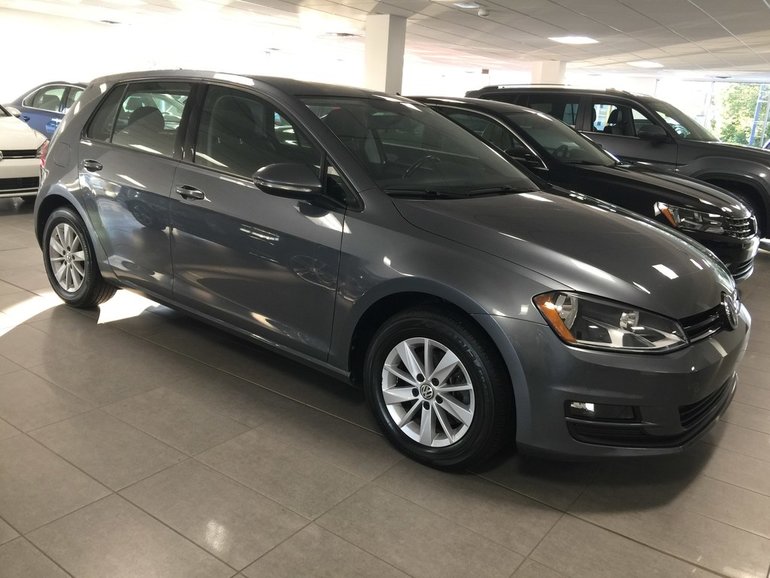 Used 15 Volkswagen Golf 2 0 Tdi Trendline Dark Grey 47 243 Km For Sale 0 Les Automobiles Popular Vw 2724v