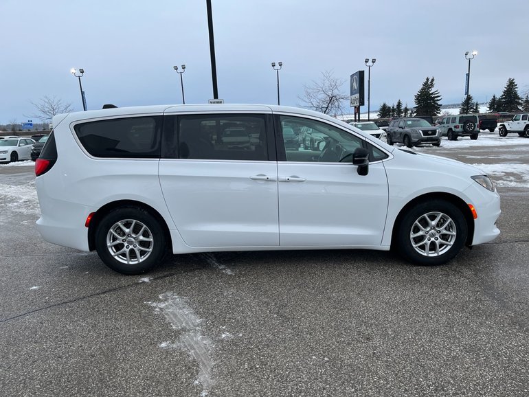 2024 Chrysler Grand Caravan