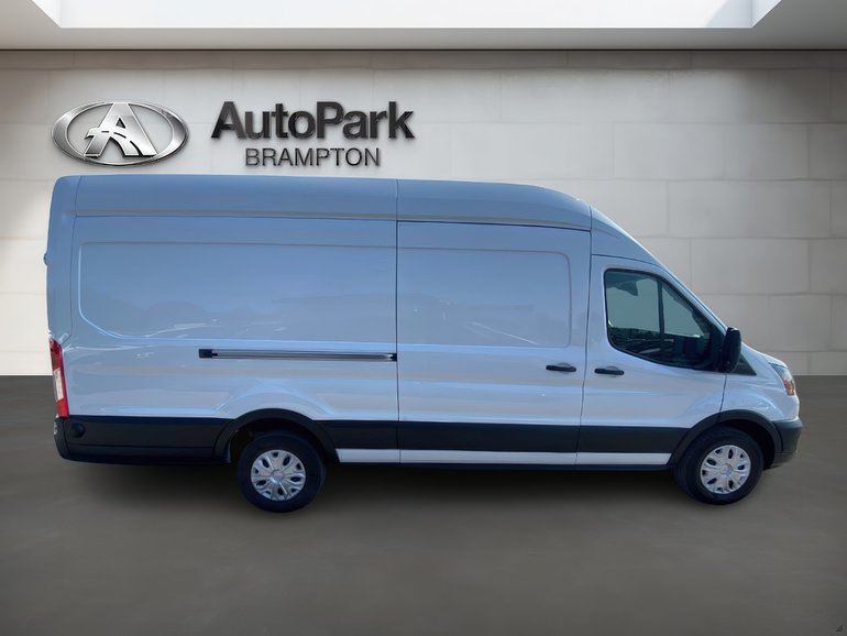 2023 Ford E-Transit Cargo Van