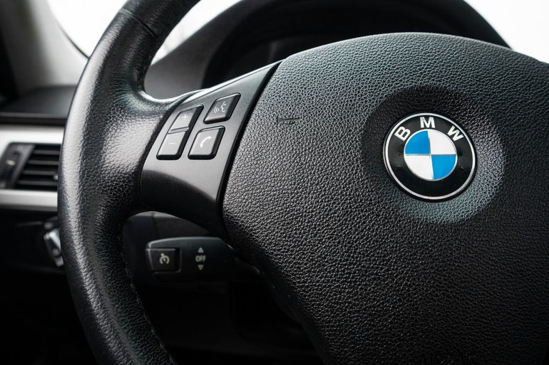 2011 BMW 3 Series