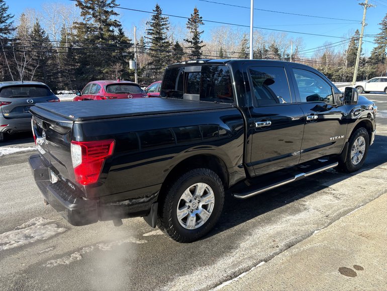 2017 Nissan Titan