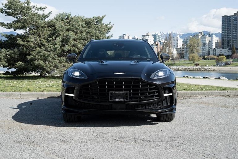 2023 Aston Martin DBX