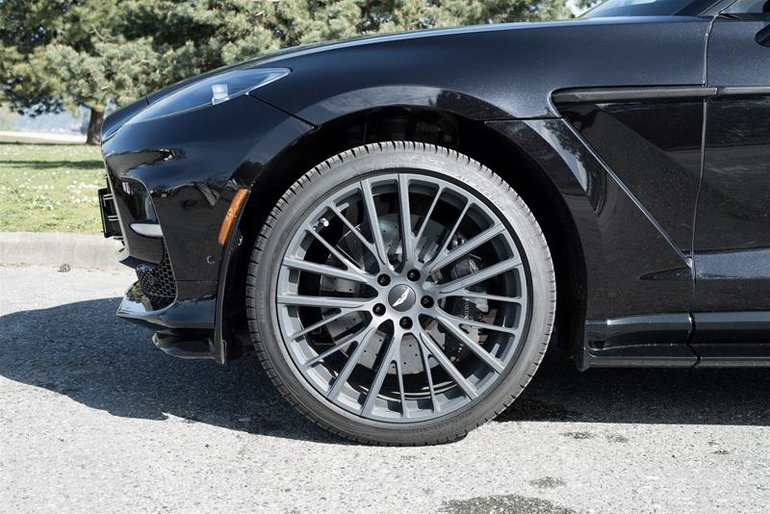 2023 Aston Martin DBX