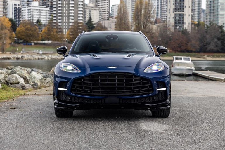 2023 Aston Martin DBX