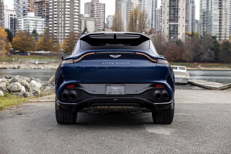 2023 Aston Martin DBX
