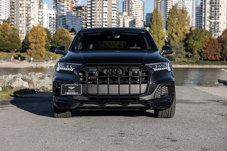 2023 Audi SQ7