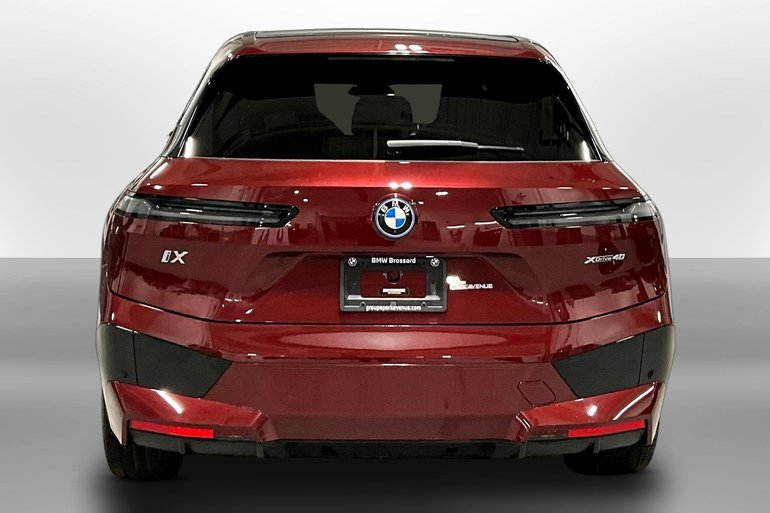 2023 BMW iX