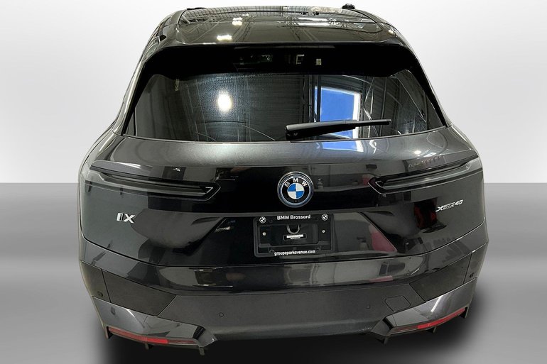 2023 BMW iX