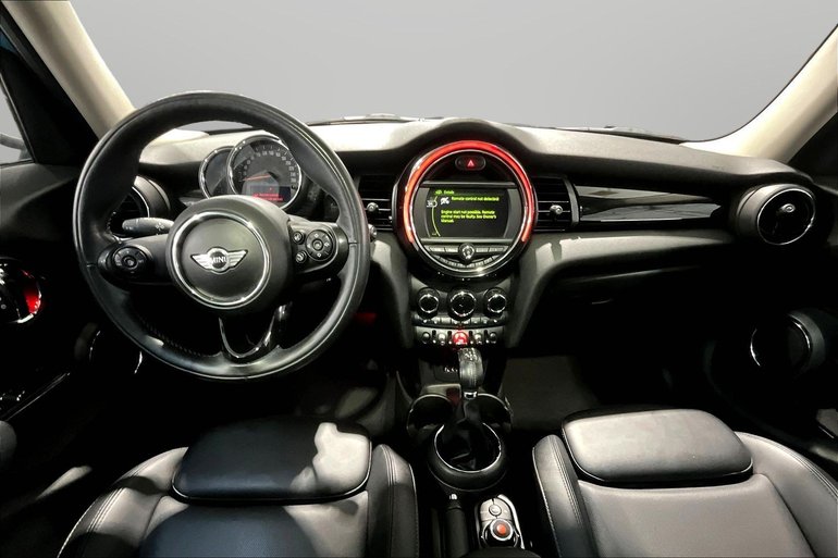 2017 MINI Cooper