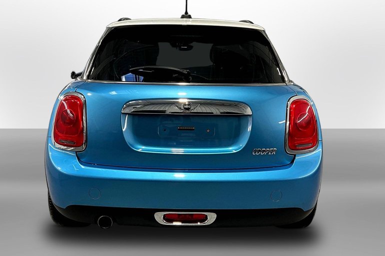 2017 MINI Cooper