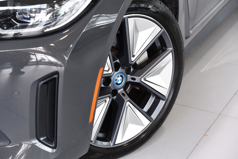 2024 BMW i4