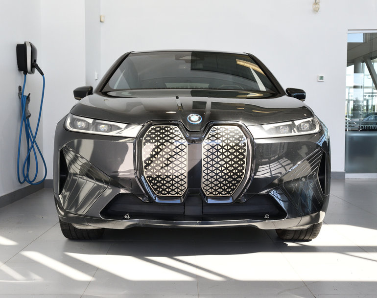 2023 BMW iX