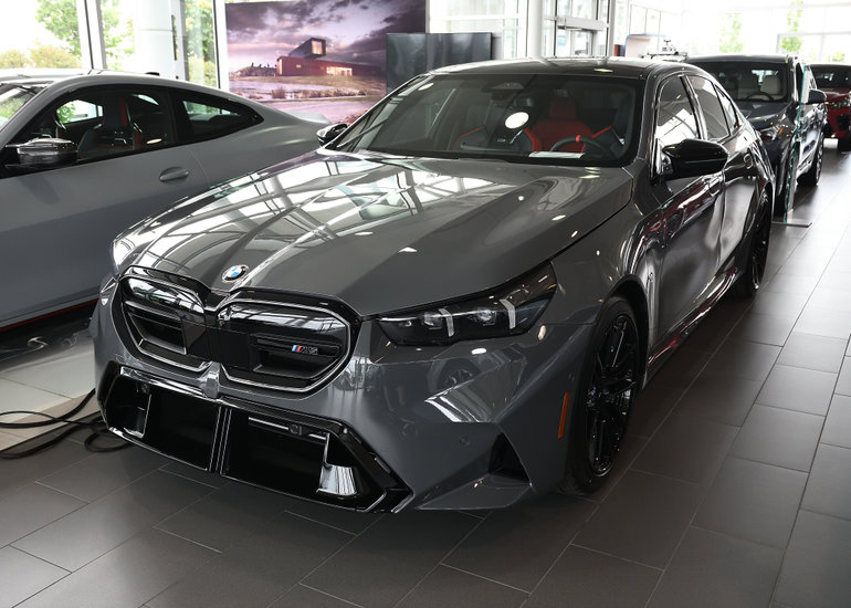2026 BMW M5