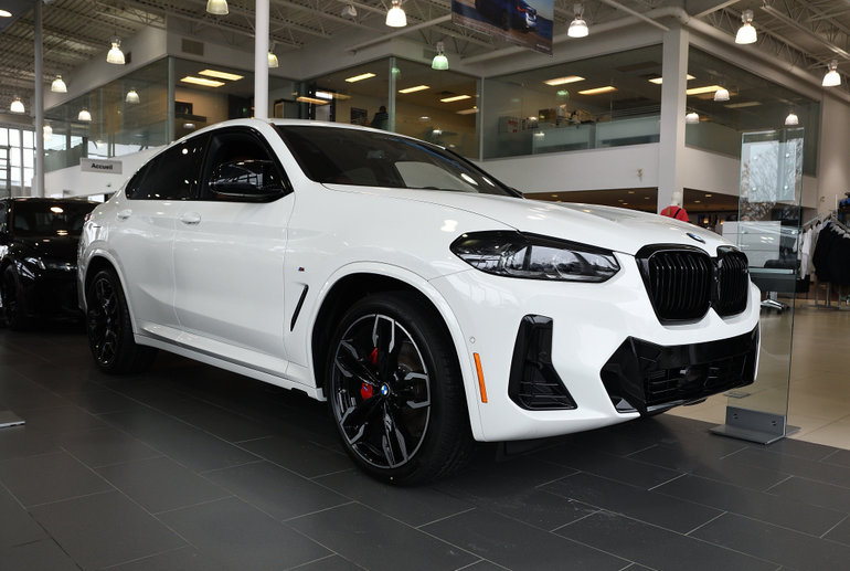 2025 BMW X4