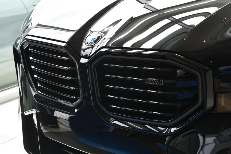 2025 BMW XM