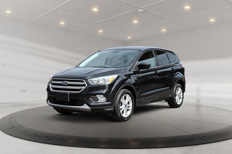2017 Ford Escape SE + SIEGES CHAUFFANT + CAMERA DE RECUL