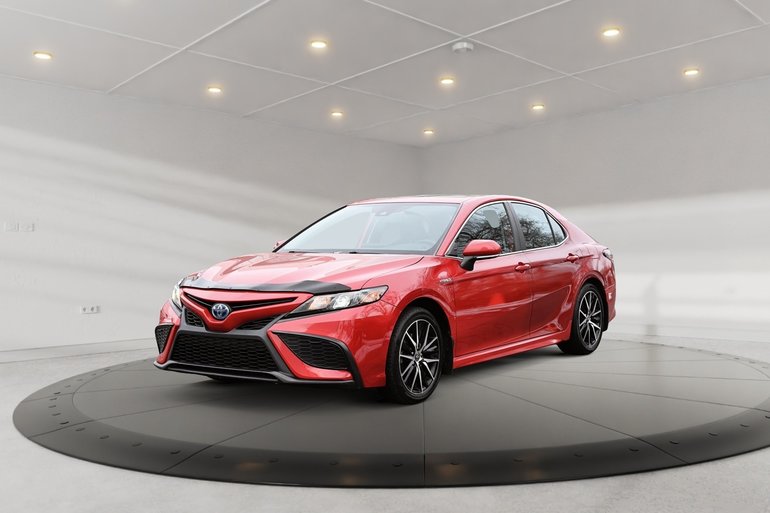 Toyota Camry SE HYBRIDE + SIEGES EN CUIR + TOIT OUVRANT 2021