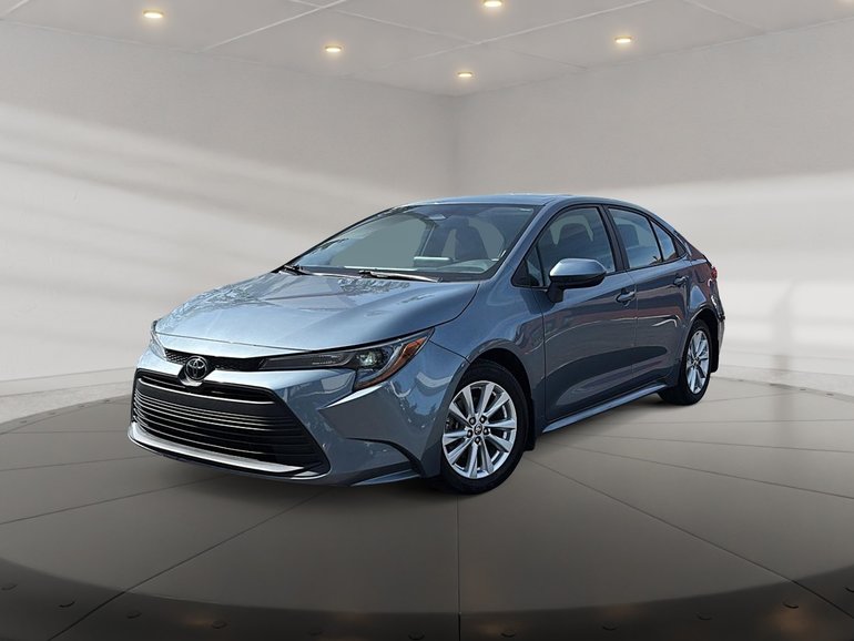 Toyota Corolla LE AMÉLIORÉ + TOIT OUVRANT + CARPLAY + MAGS + WOW! 2023