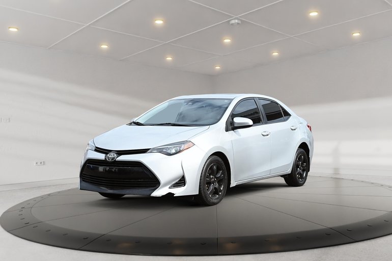 2017 Toyota Corolla LE + TOIT OUVRANT + SIEGES CHAUFFANT