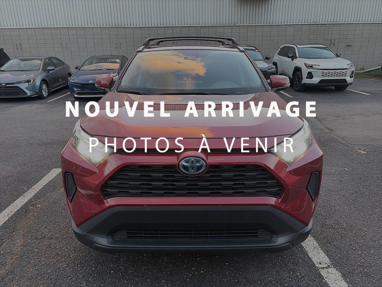 2022 Toyota RAV4 Hybrid XLE AWD + TOIT + CAMERA + CARPLAY +  + + +