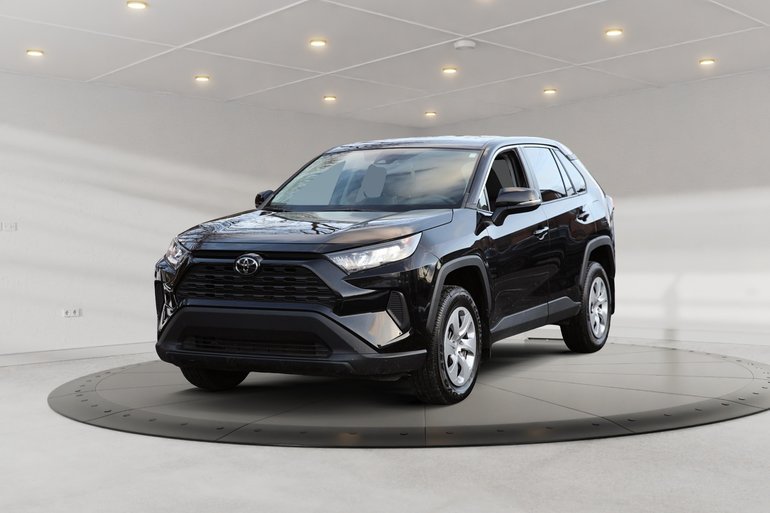 Toyota RAV4 LE 2023