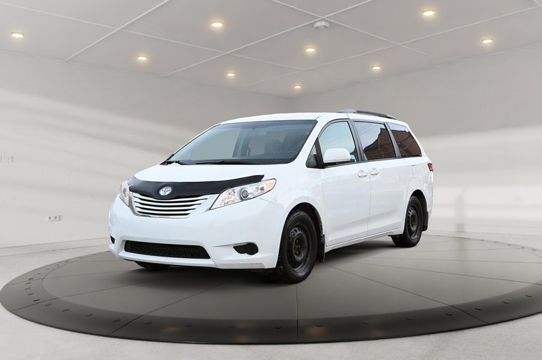 Toyota Sienna LE CAMERA BLUETOOTH SIEGES CHAUFFANTS 2017