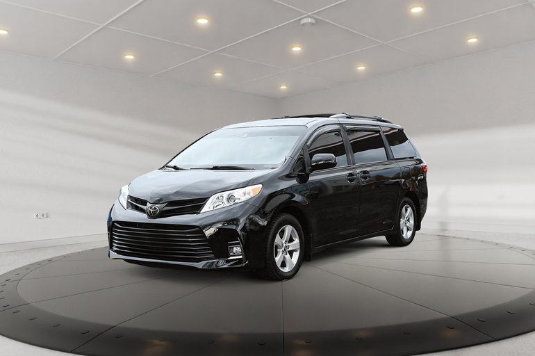 2020 Toyota Sienna CE  7-PASS