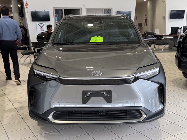 2025 Toyota bZ4X