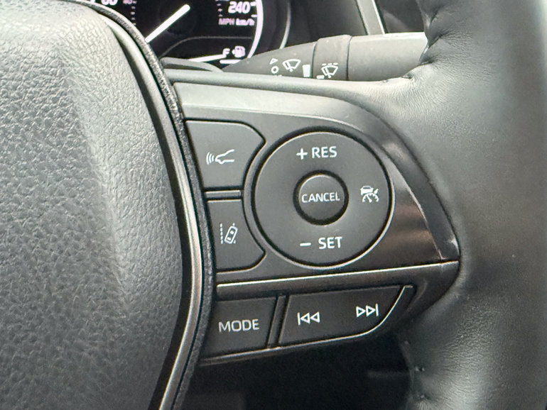 2022 Toyota Camry Hybrid