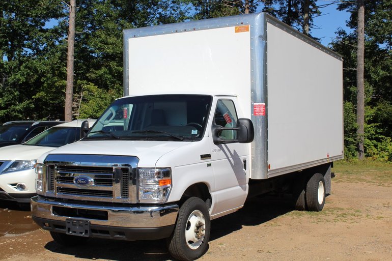 ford e450 cube van