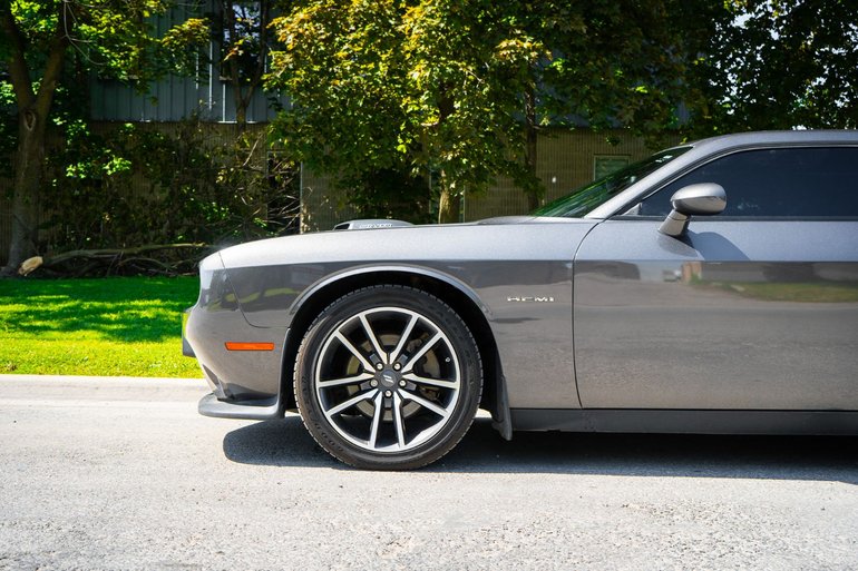 2022 Dodge Challenger