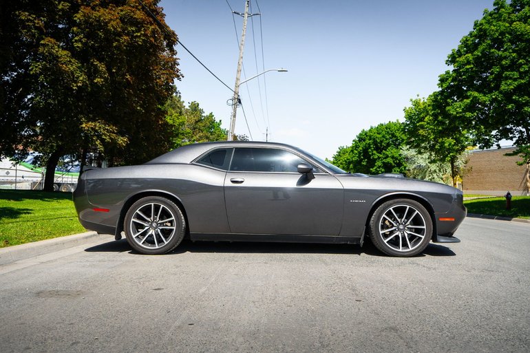 2022 Dodge Challenger