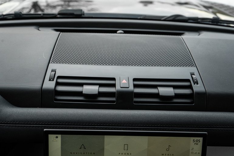 2022 Land Rover Defender