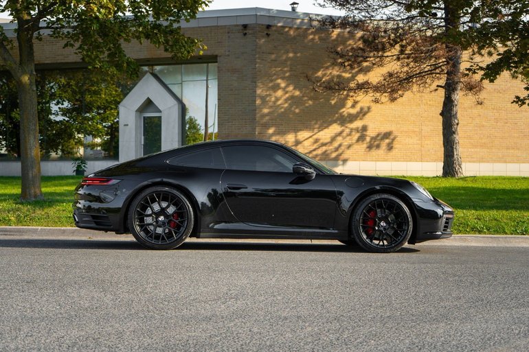 2022 Porsche 911