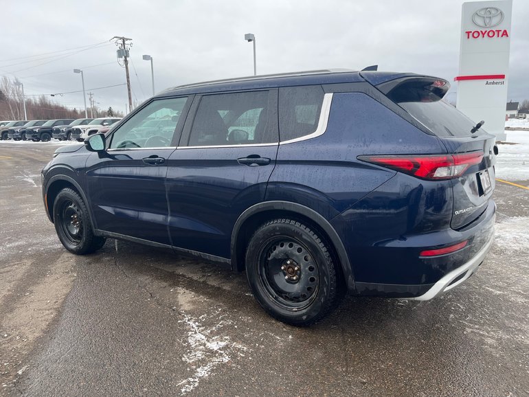 2022 Mitsubishi Outlander