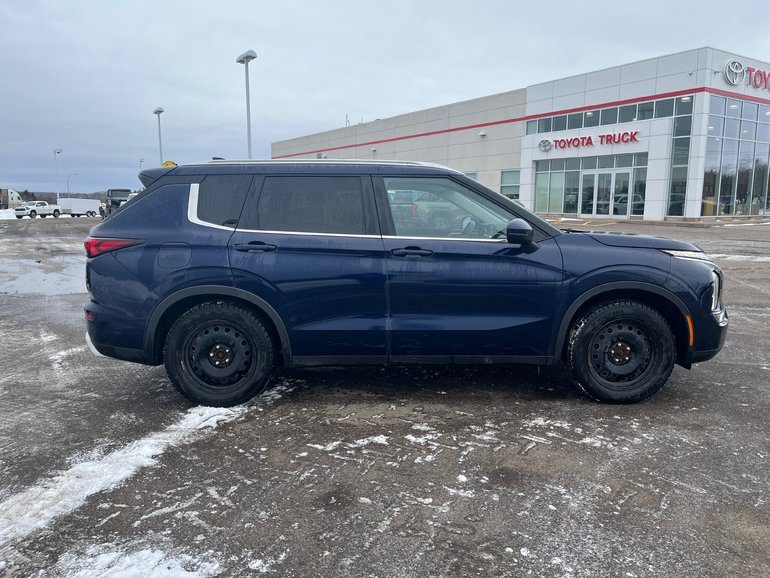 2022 Mitsubishi Outlander