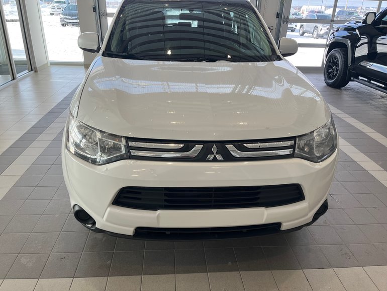 2014 Mitsubishi Outlander