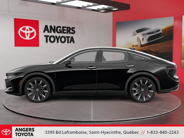 2025 Toyota Crown Hybrid