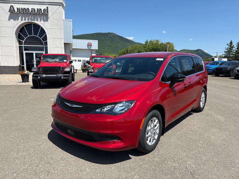 2025 Chrysler Grand Caravan