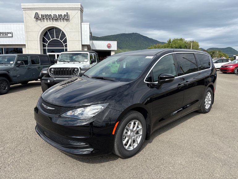 2026 Chrysler Grand Caravan