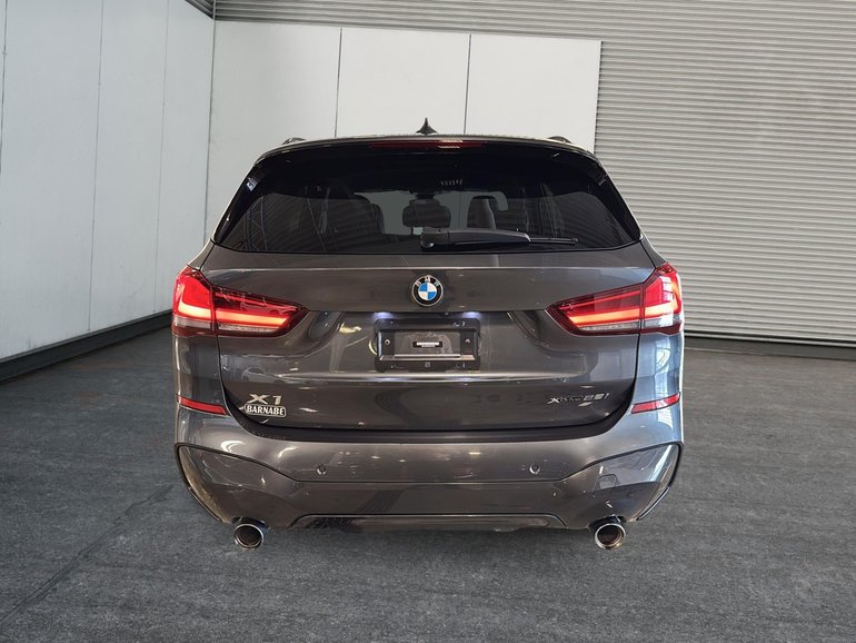 2022 BMW X1