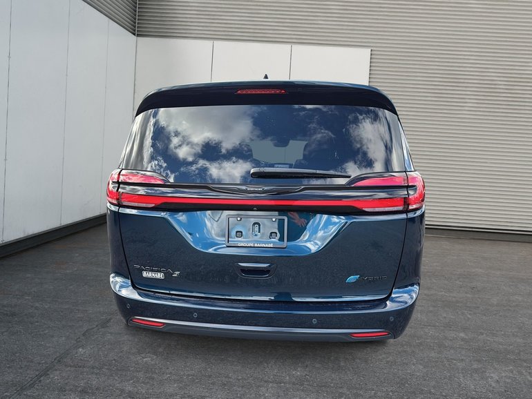 2023 Chrysler Pacifica Hybrid
