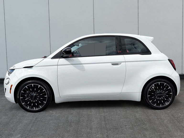 2025 Fiat 500e