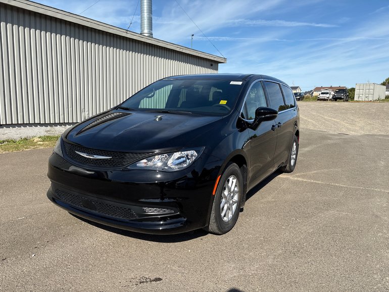 2026 Chrysler Grand Caravan