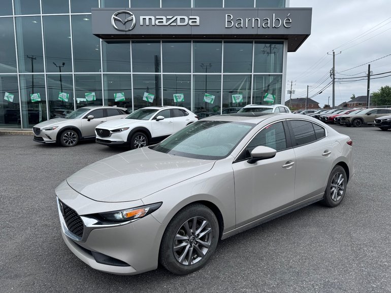 2022  Mazda3 GS LUXE